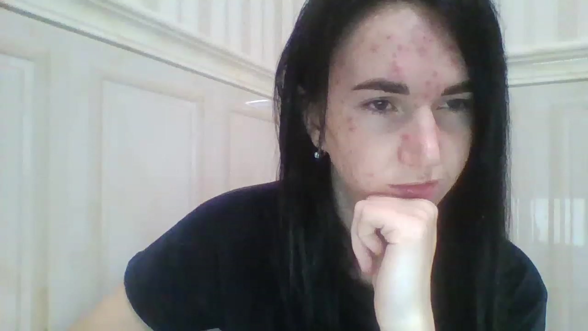 Gallery image thumbnail from evil_demon94's myfreecams stream on, 12/25/2022, 21:12 image 12 of 20