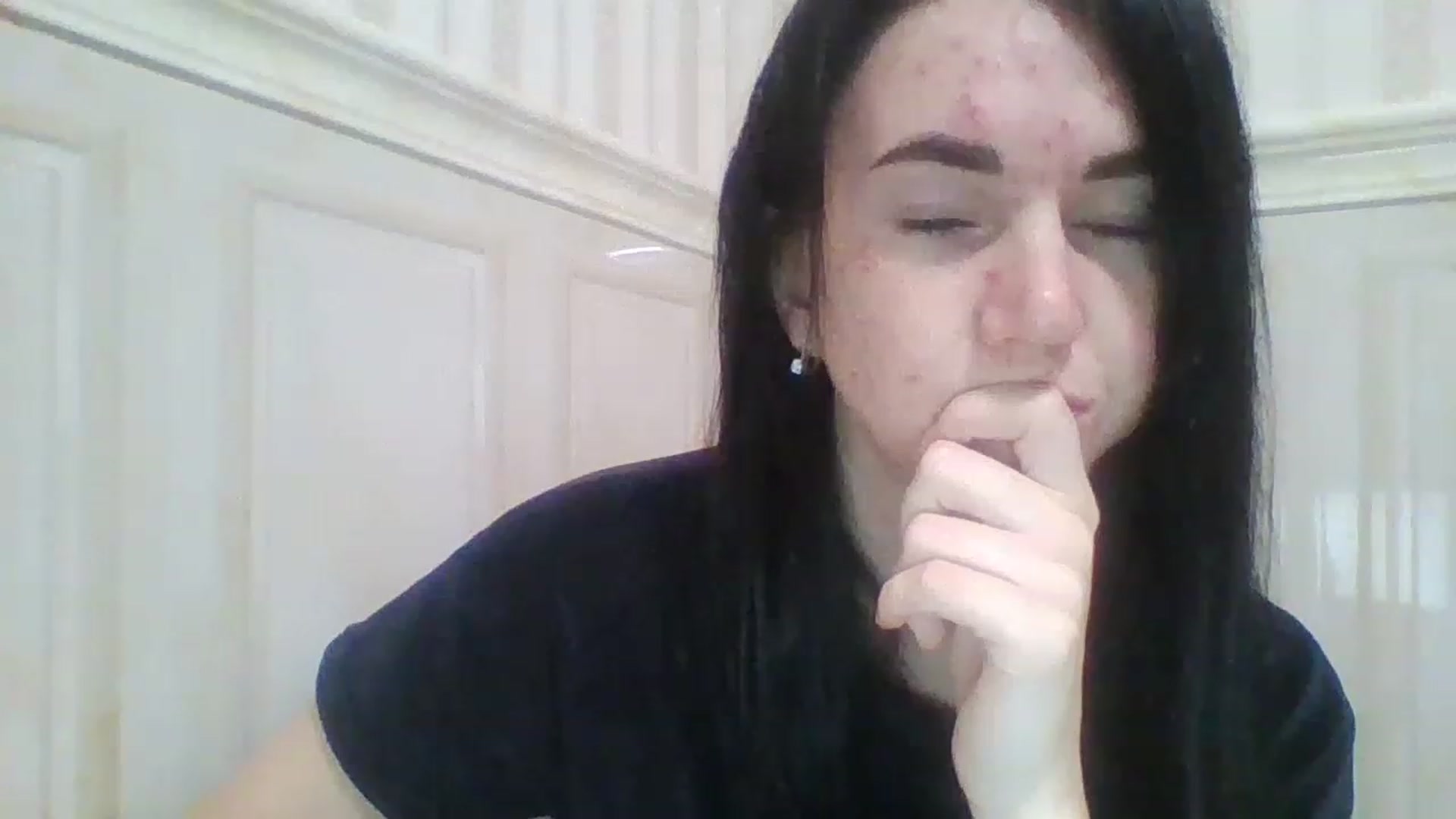 Gallery image thumbnail from evil_demon94's myfreecams stream on, 12/25/2022, 21:12 image 14 of 20
