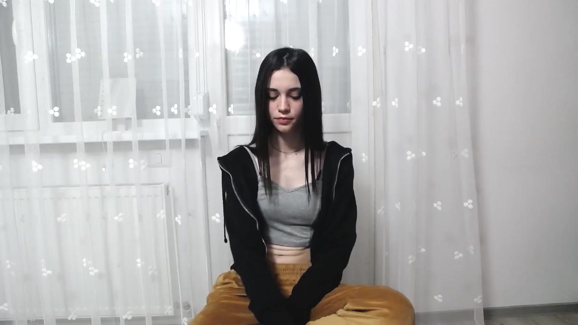 Gallery image thumbnail from exPlcont's myfreecams stream on, 01/23/2025, 18:03 image 2 of 20