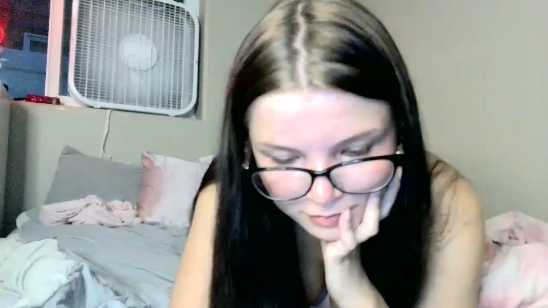 Gallery image thumbnail from faeluxxx's myfreecams stream on, 08/24/2023, 03:08 image 19 of 20