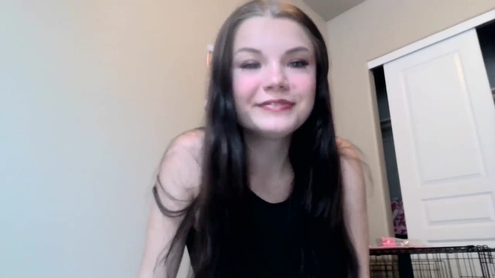 Gallery image thumbnail from faeluxxx's myfreecams stream on, 08/25/2023, 21:53 image 2 of 20