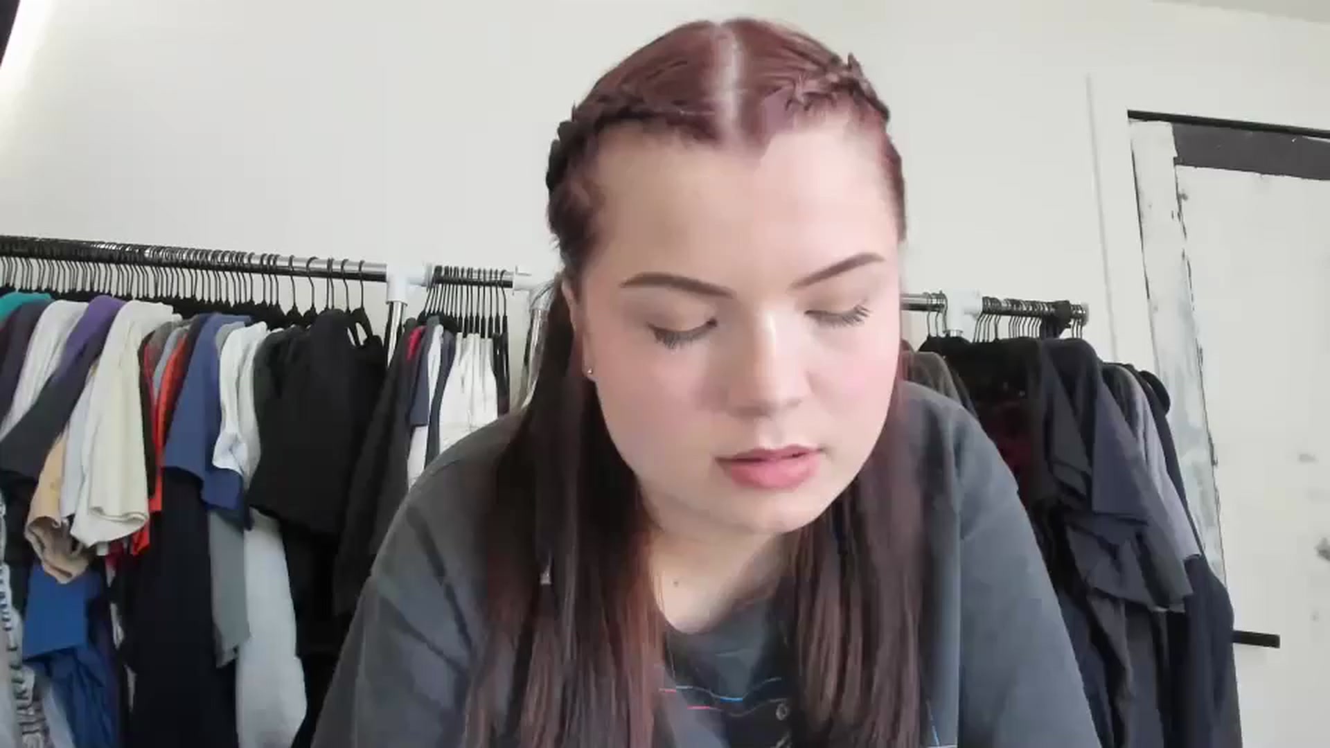 Gallery image thumbnail from faeluxxx's myfreecams stream on, 04/13/2025, 23:31 image 6 of 20