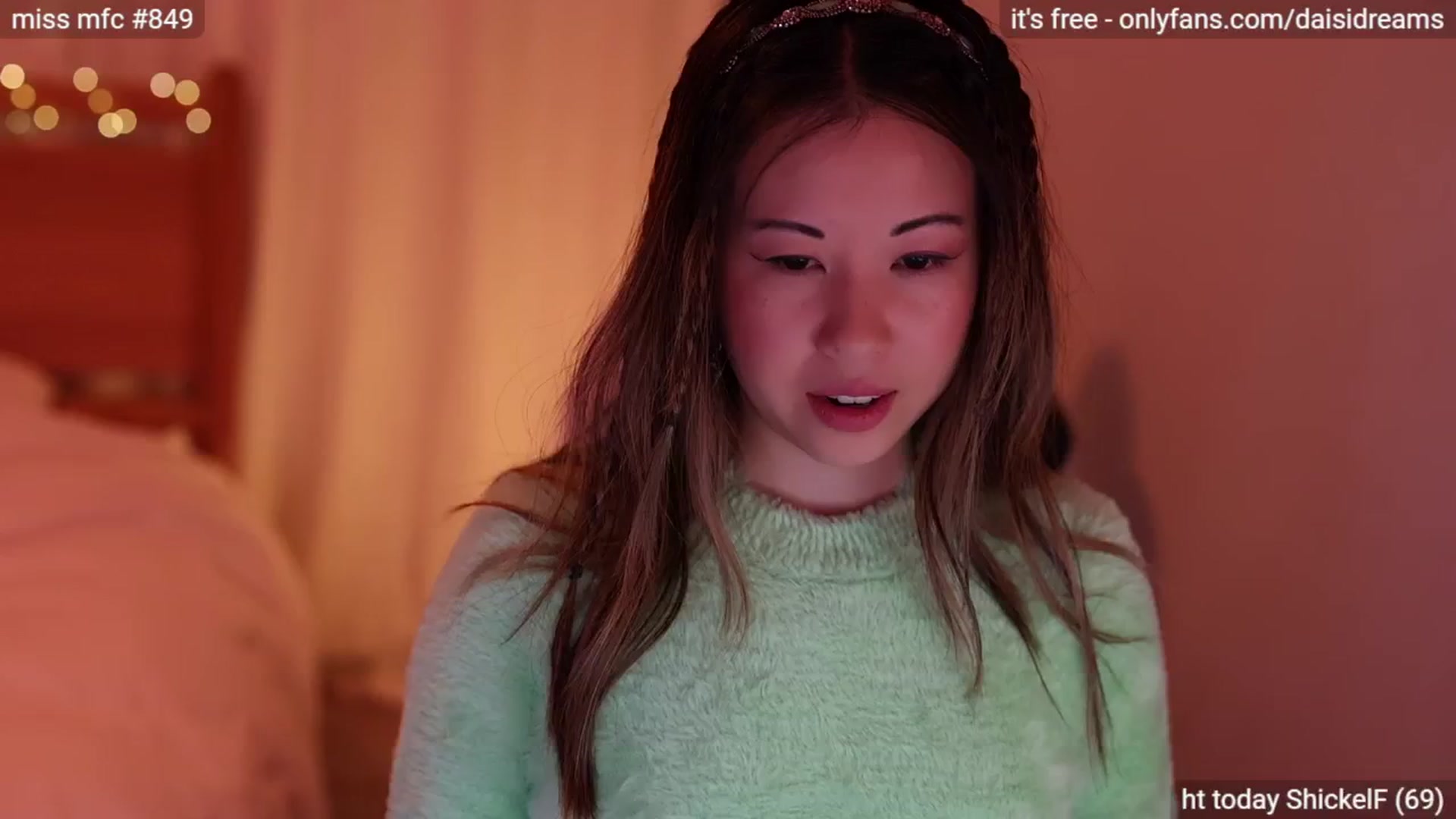Gallery image thumbnail from fairy_daisy's myfreecams stream on, 05/11/2024, 05:22 image 3 of 20