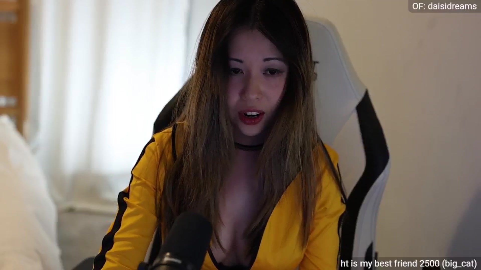 Gallery image thumbnail from fairydaisi's myfreecams stream on, 05/26/2024, 01:47 image 11 of 20