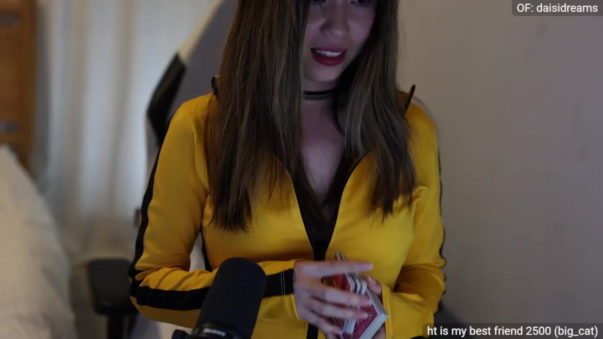 Gallery image thumbnail from fairydaisi's myfreecams stream on, 05/26/2024, 02:33 image 5 of 20