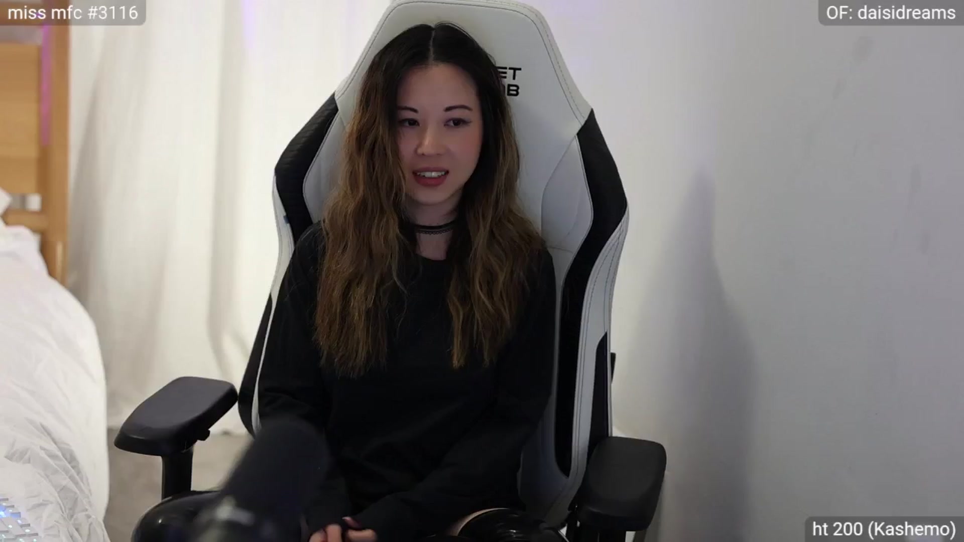 Gallery image thumbnail from fairydaisi's myfreecams stream on, 06/04/2024, 03:29 image 4 of 20