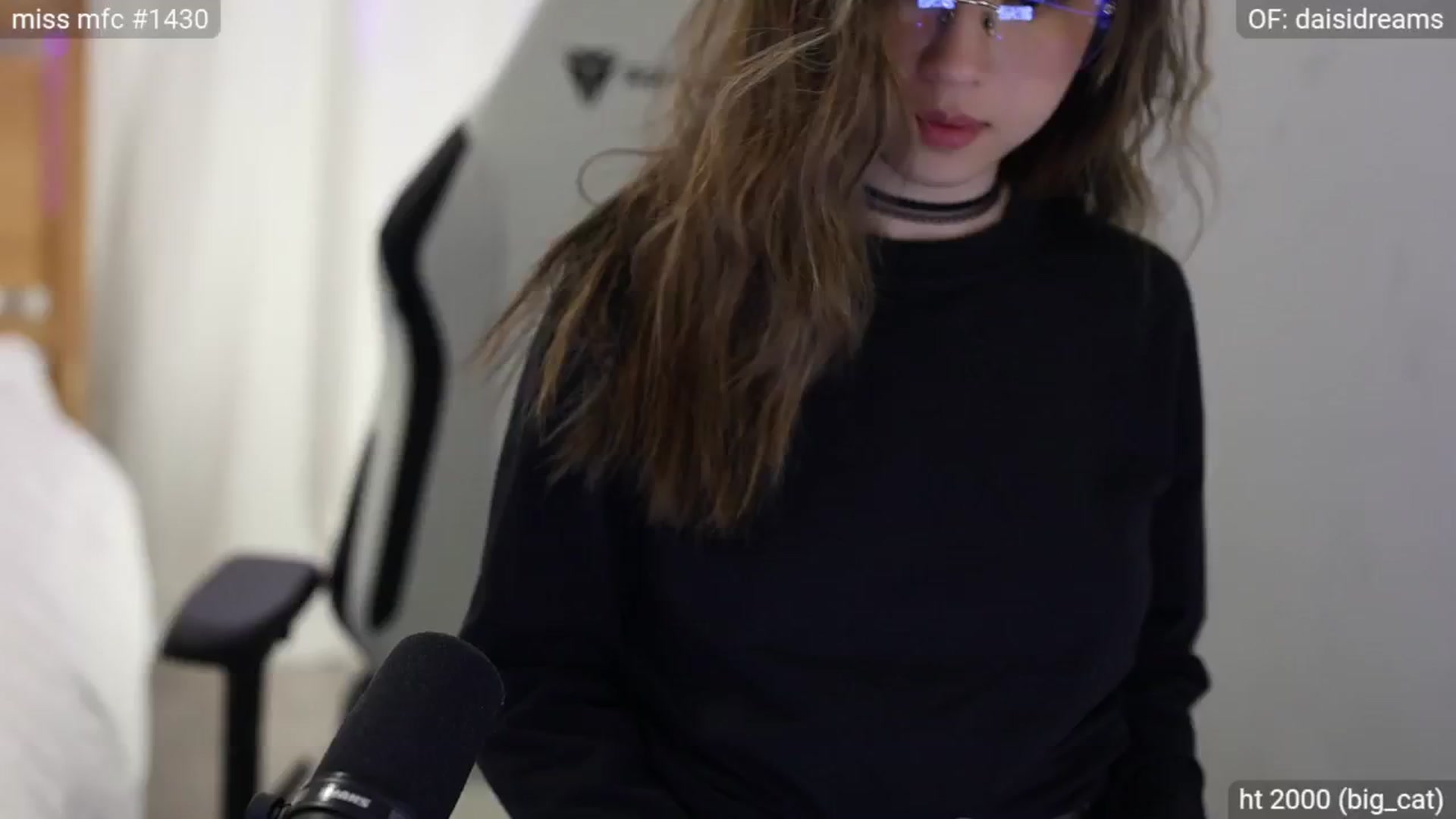Gallery image thumbnail from fairydaisi's myfreecams stream on, 06/04/2024, 03:29 image 13 of 20
