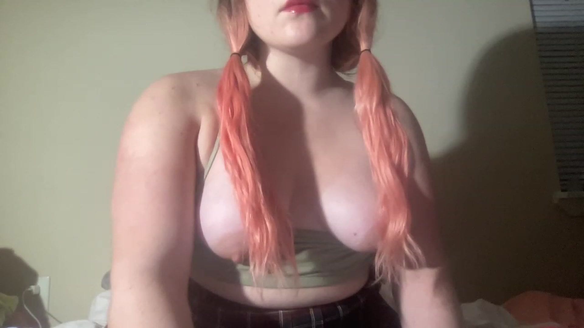 Gallery image thumbnail from fairypearl's myfreecams stream on, 11/15/2022, 08:51 image 16 of 20