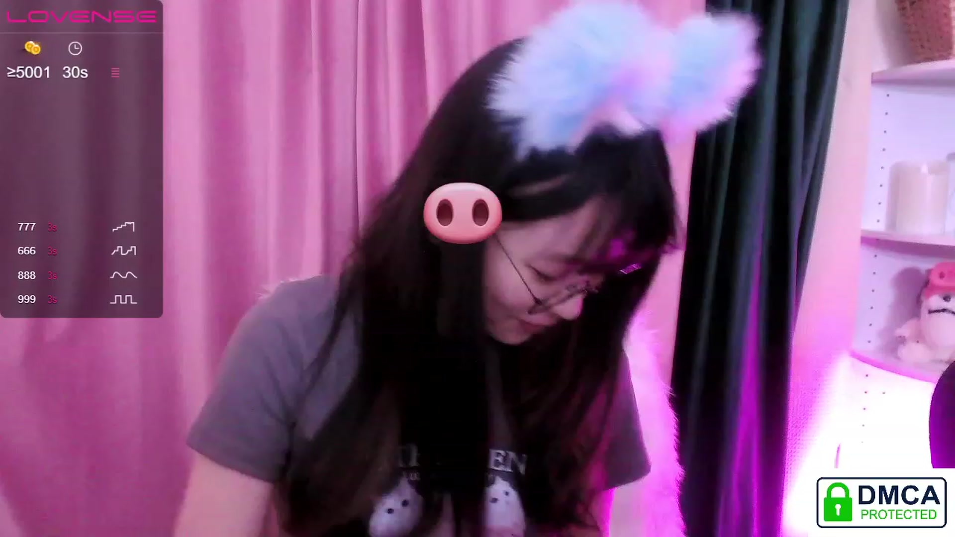 Gallery image thumbnail from fantasticpigy's myfreecams stream on, 04/30/2023, 06:08 image 8 of 20