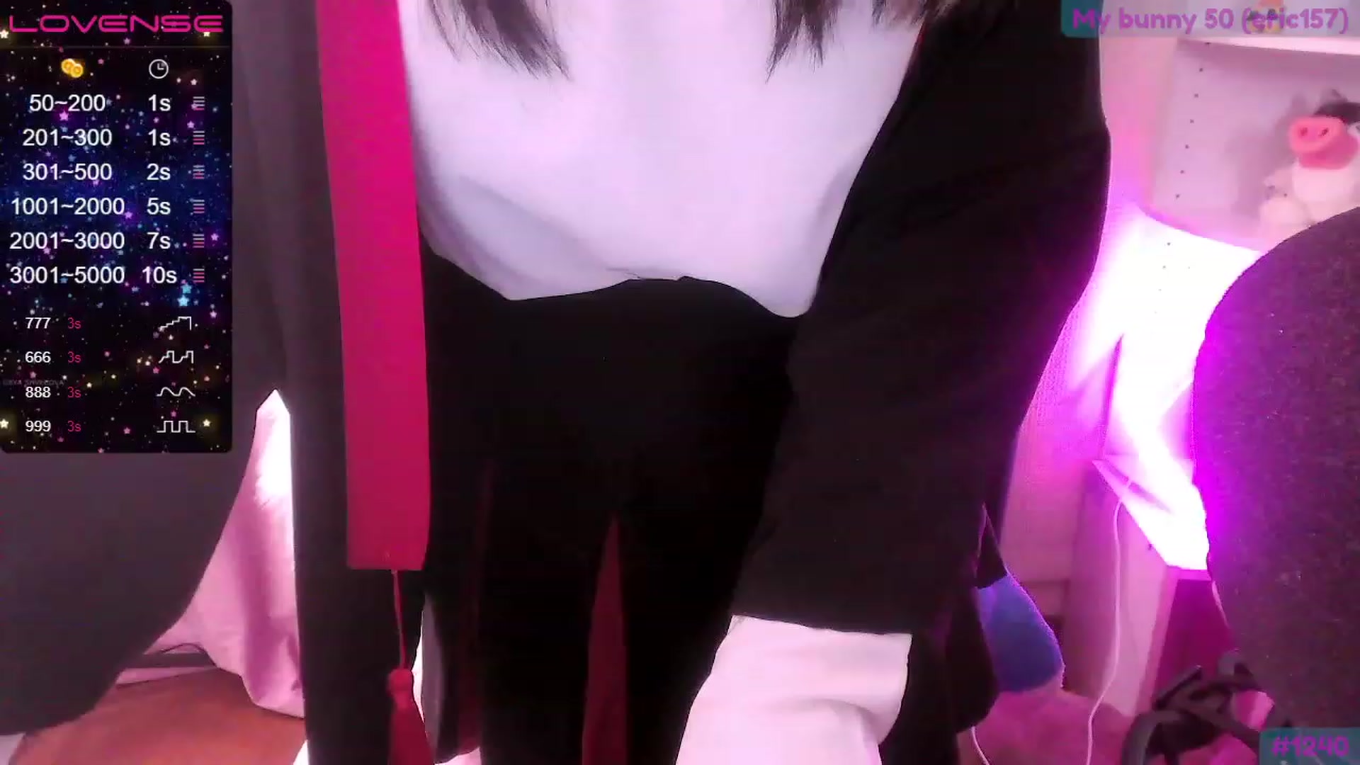 Gallery image thumbnail from fantasticpigy's myfreecams stream on, 05/14/2023, 05:02 image 10 of 20