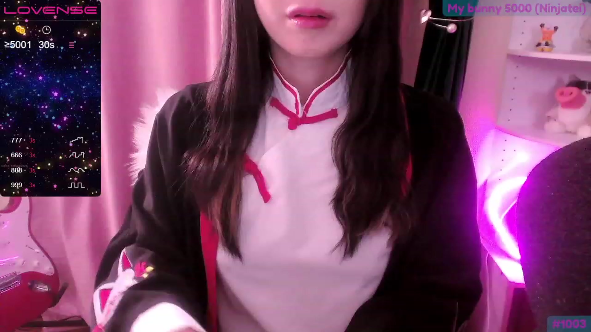 Gallery image thumbnail from fantasticpigy's myfreecams stream on, 05/14/2023, 05:02 image 17 of 20