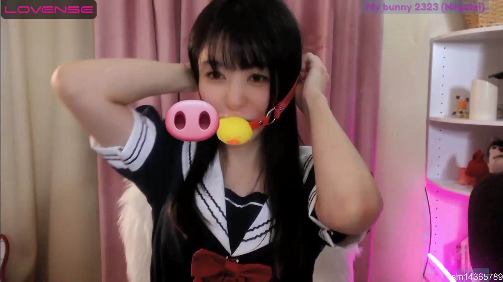 Gallery image thumbnail from fantasticpigy's myfreecams stream on, 05/28/2023, 05:54 image 15 of 20