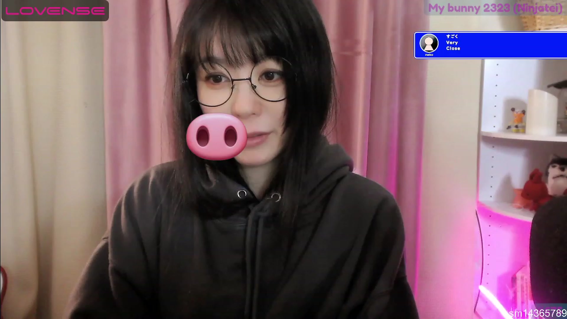 Gallery image thumbnail from fantasticpigy's myfreecams stream on, 05/28/2023, 06:46 image 8 of 20