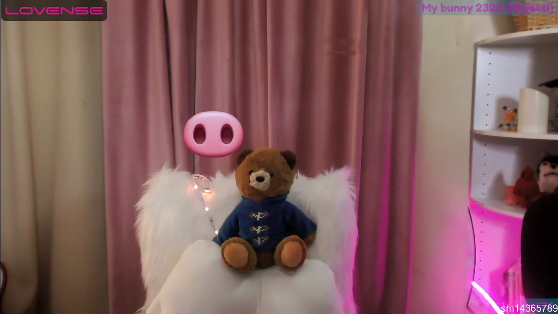 Gallery image thumbnail from fantasticpigy's myfreecams stream on, 05/28/2023, 06:46 image 5 of 20