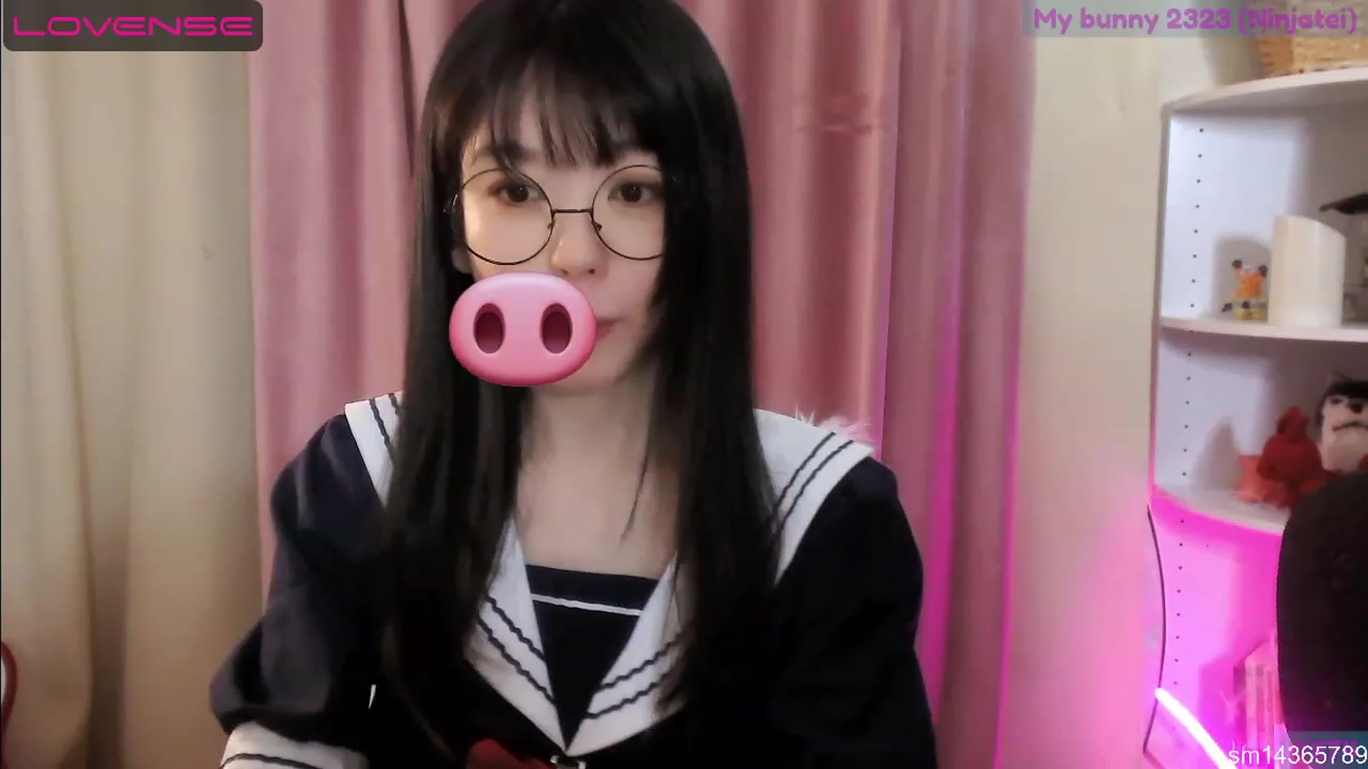 Gallery image thumbnail from fantasticpigy's myfreecams stream on, 05/28/2023, 06:46 image 13 of 20