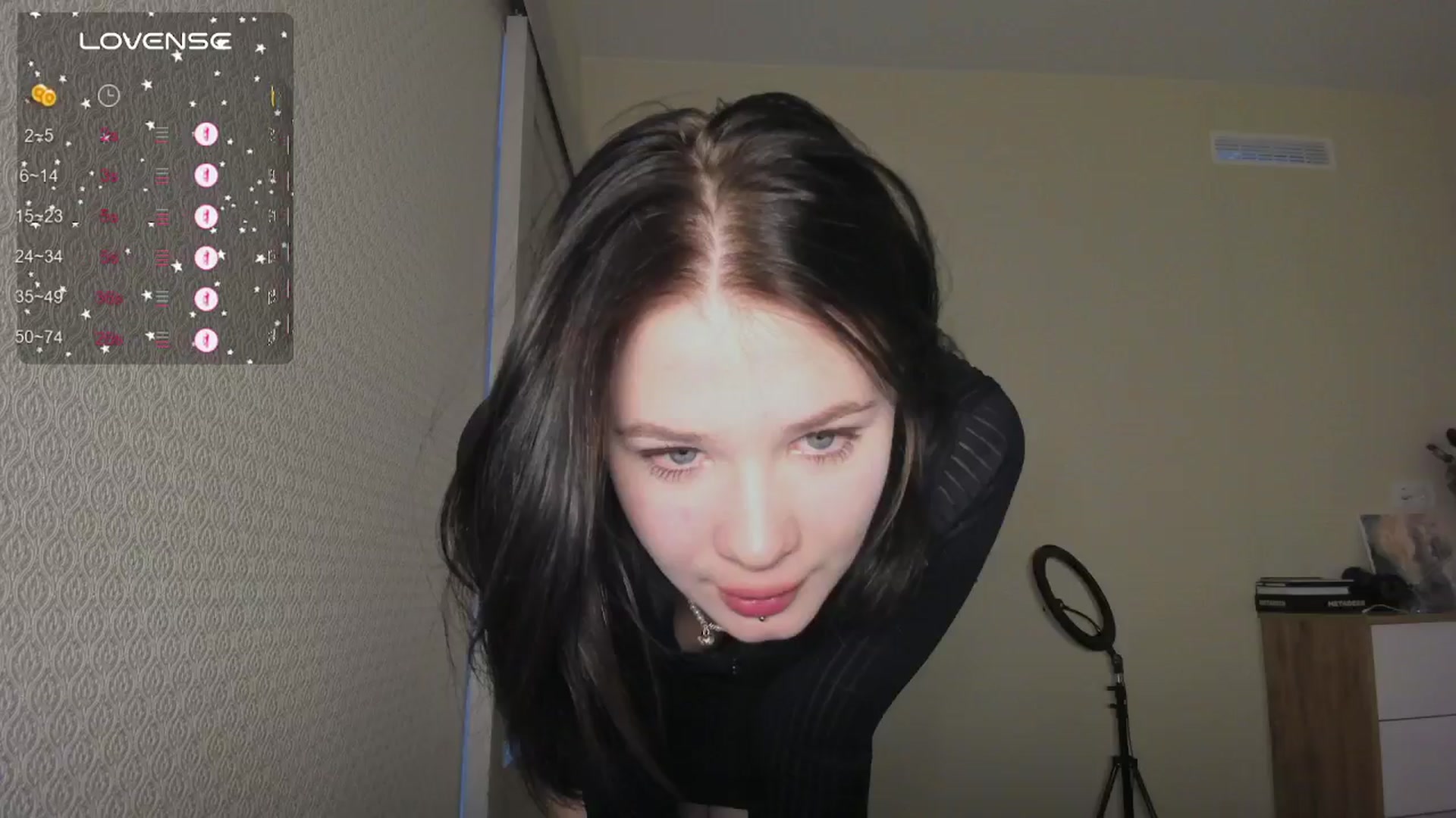 Gallery image thumbnail from favorite_lily's myfreecams stream on, 05/17/2024, 14:07 image 14 of 20