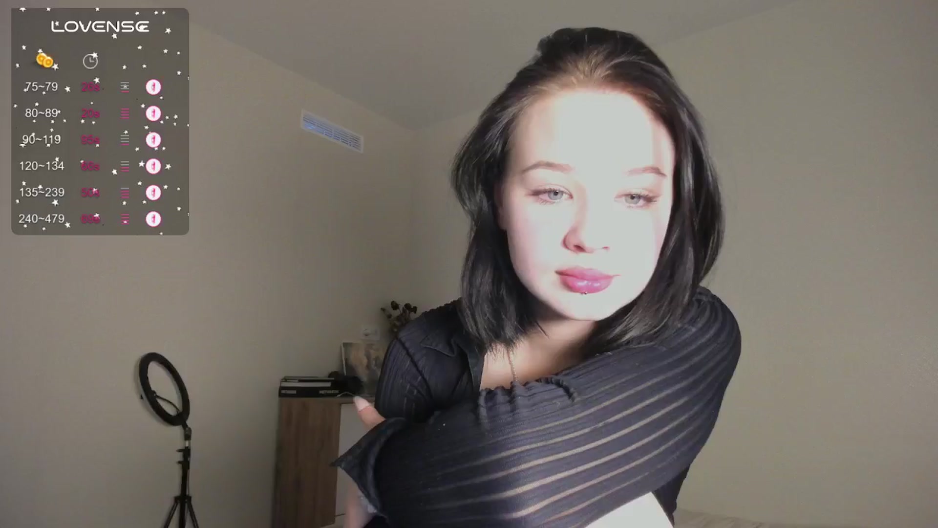 Gallery image thumbnail from favorite_lily's myfreecams stream on, 05/17/2024, 14:07 image 5 of 20