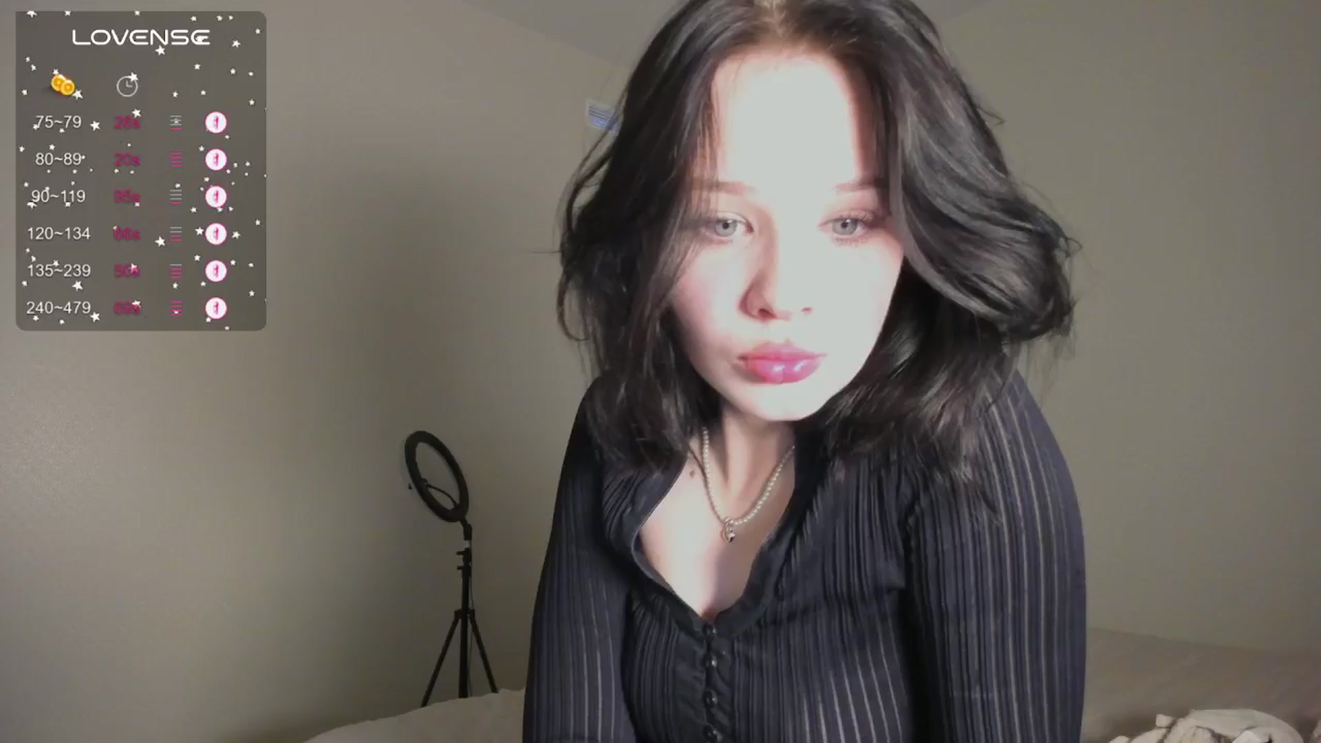 Gallery image thumbnail from favorite_lily's myfreecams stream on, 05/19/2024, 13:37 image 12 of 20