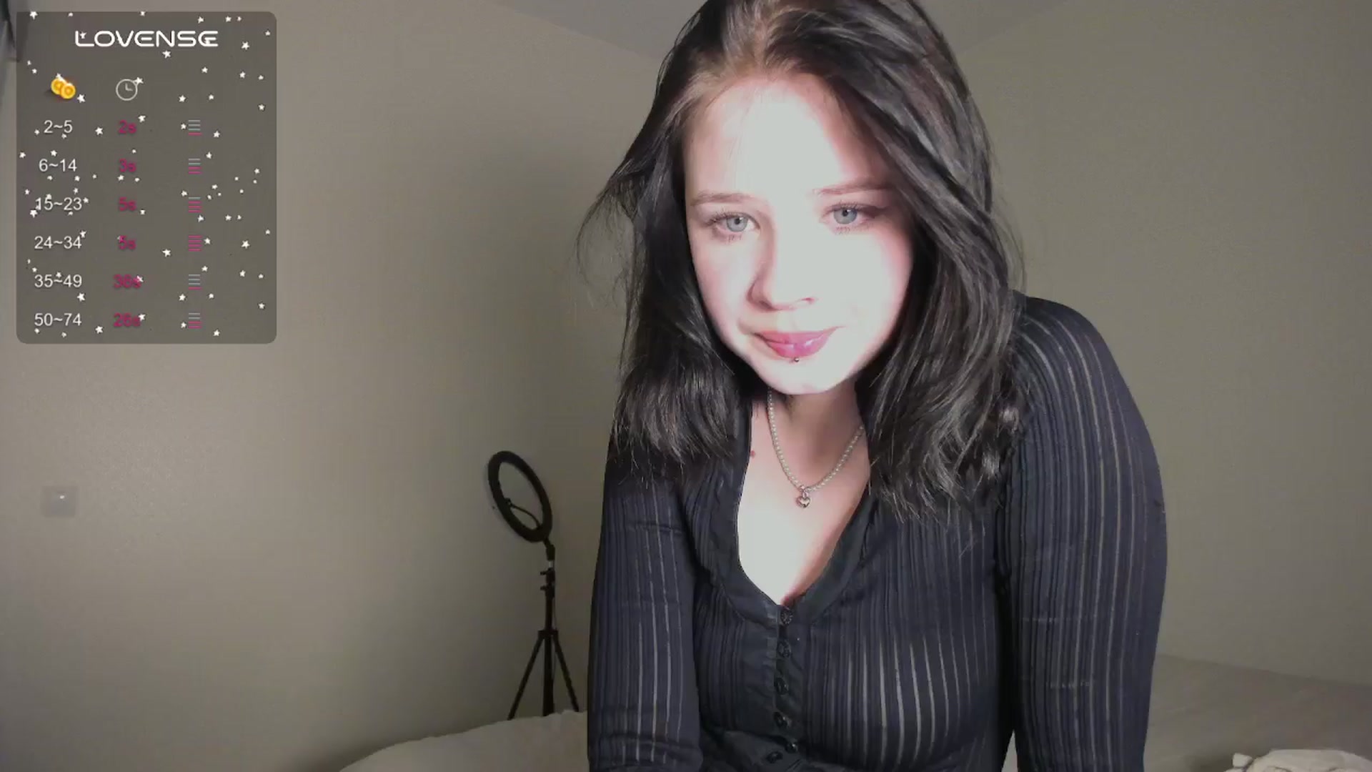 Gallery image thumbnail from favorite_lily's myfreecams stream on, 05/19/2024, 13:37 image 7 of 20