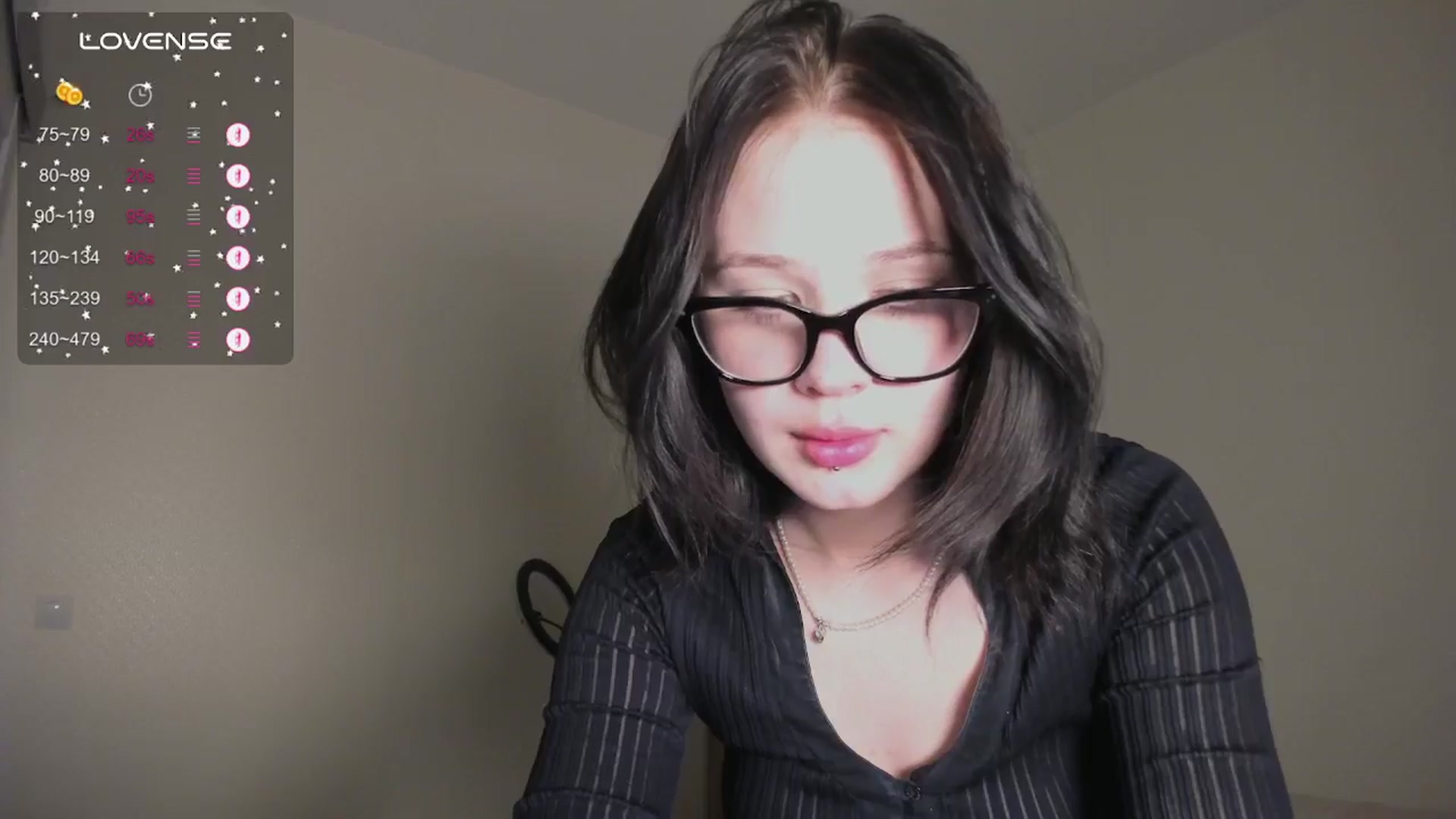 Gallery image thumbnail from favorite_lily's myfreecams stream on, 05/19/2024, 14:50 image 13 of 20