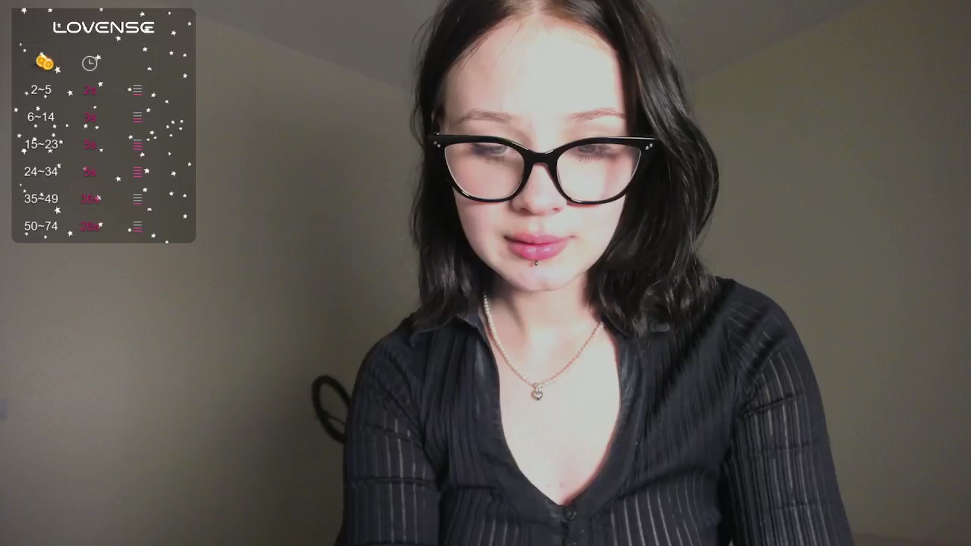 Gallery image thumbnail from favorite_lily's myfreecams stream on, 05/19/2024, 14:50 image 3 of 20
