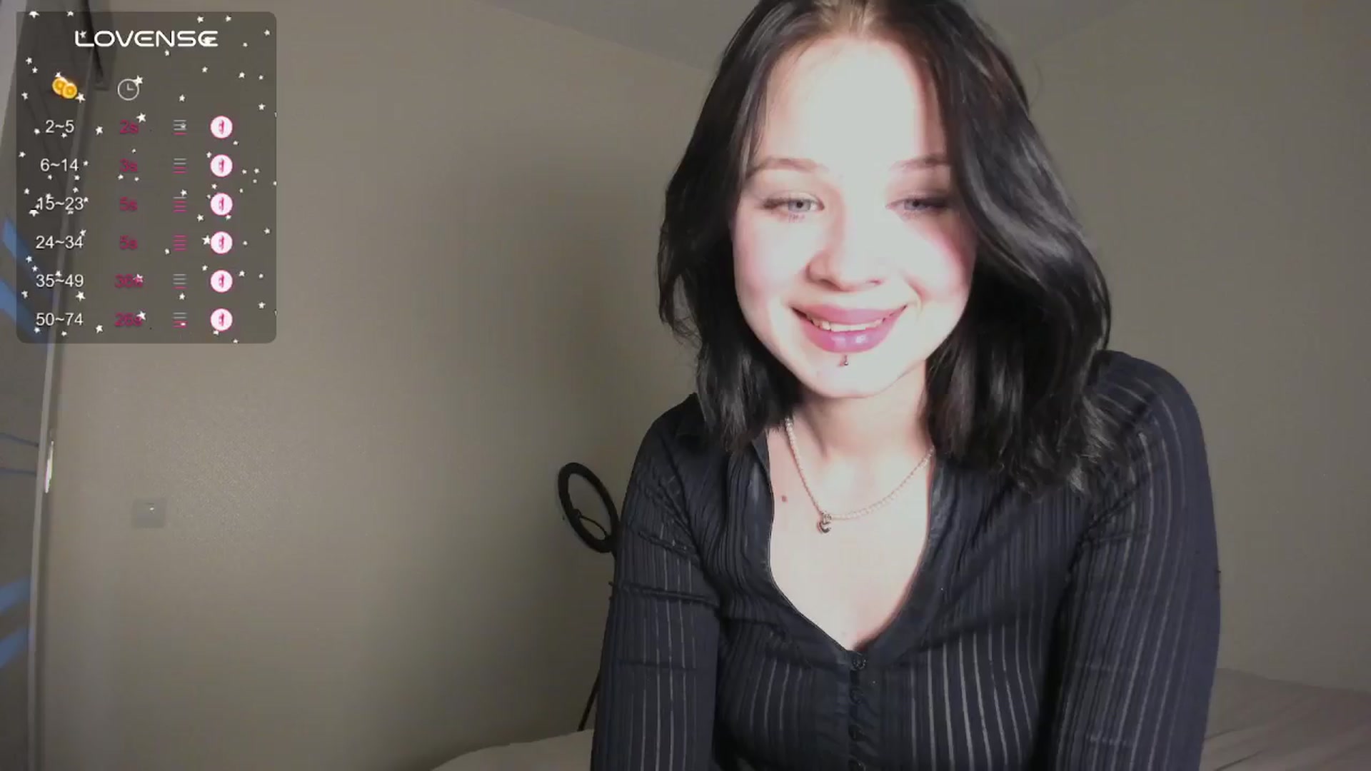 Gallery image thumbnail from favorite_lily's myfreecams stream on, 05/19/2024, 14:50 image 8 of 20