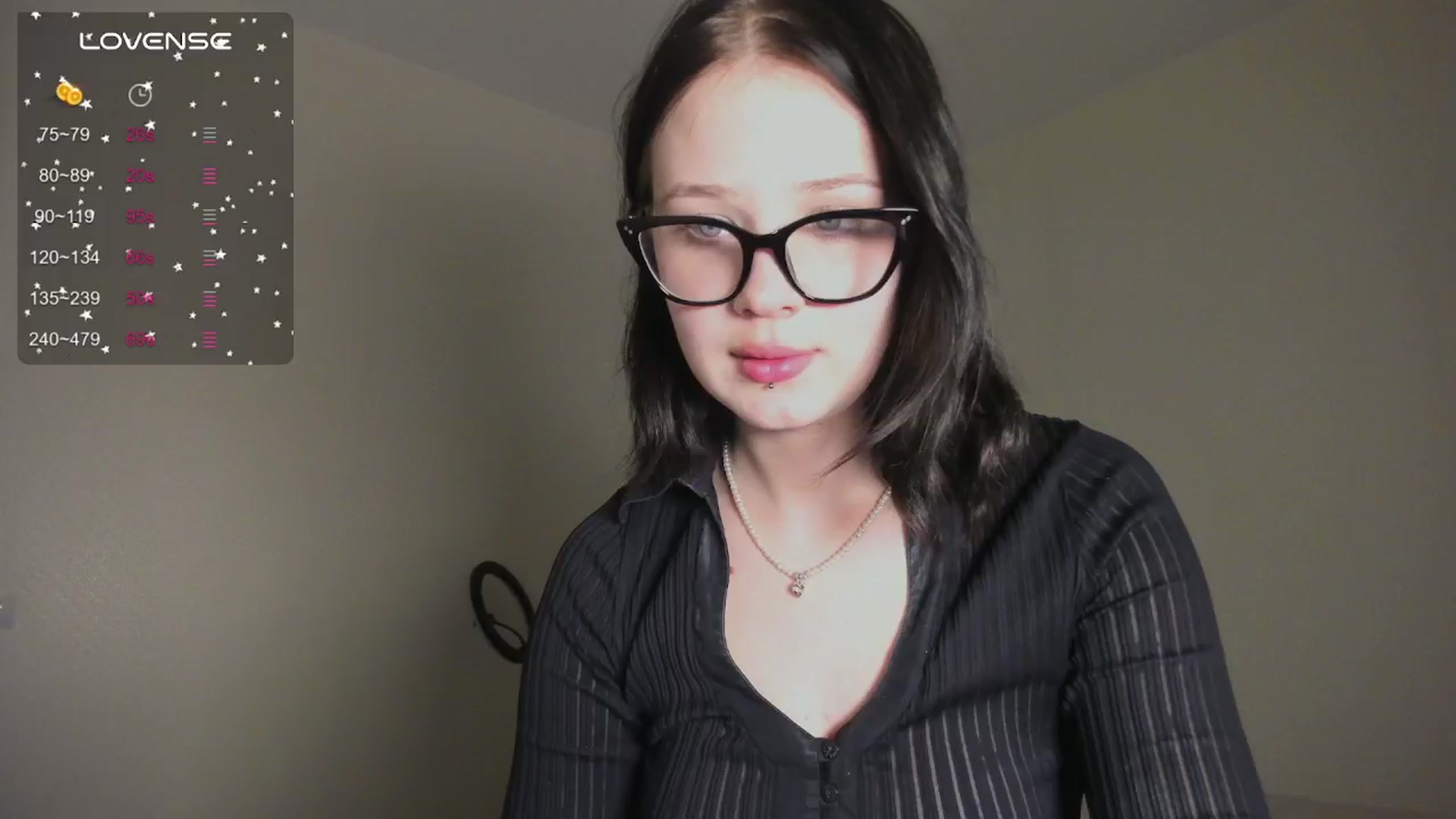 Gallery image thumbnail from favorite_lily's myfreecams stream on, 05/19/2024, 14:50 image 4 of 20