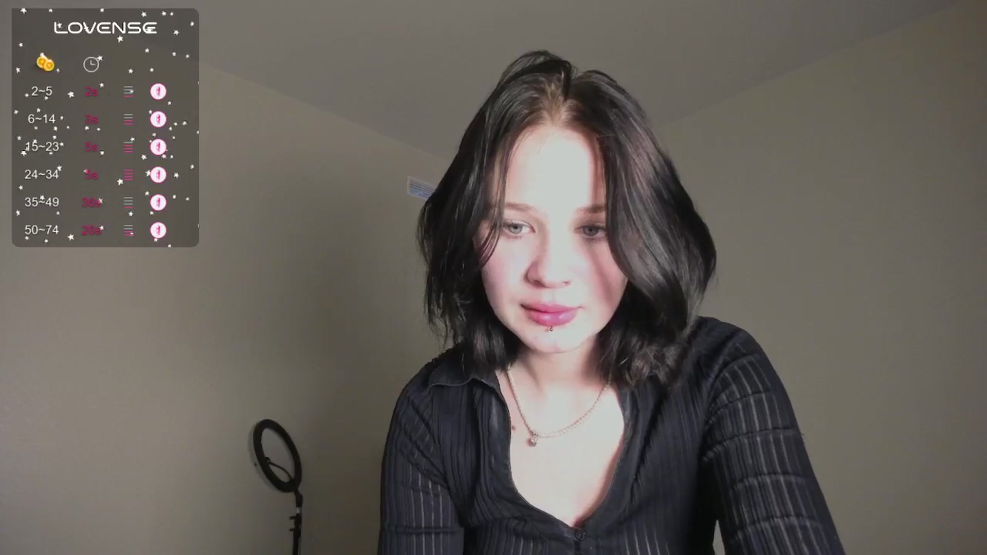 Gallery image thumbnail from favorite_lily's myfreecams stream on, 05/19/2024, 14:50 image 12 of 20