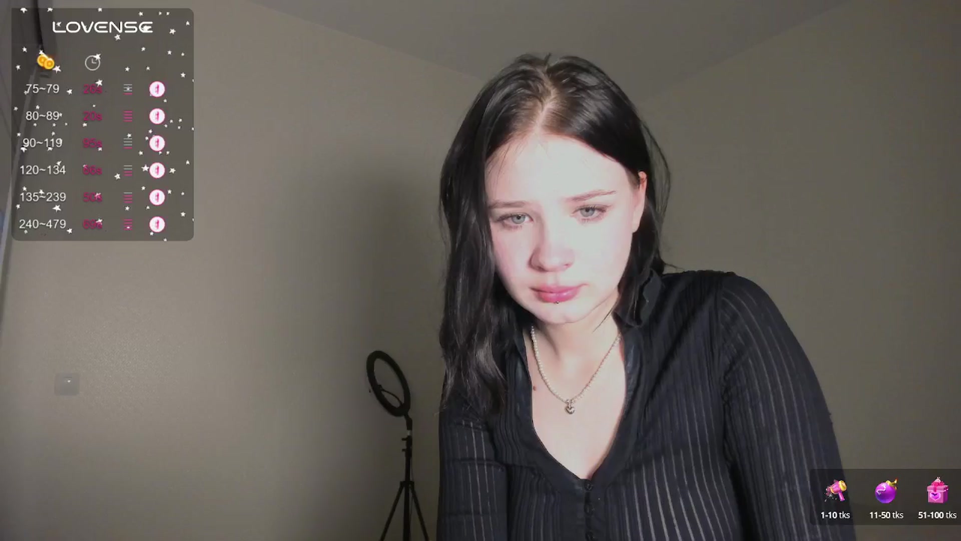 Gallery image thumbnail from favorite_lily's myfreecams stream on, 05/19/2024, 15:17 image 16 of 20