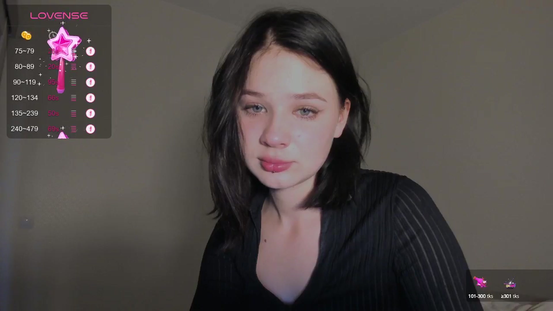 Gallery image thumbnail from favorite_lily's myfreecams stream on, 06/22/2024, 12:12 image 15 of 20