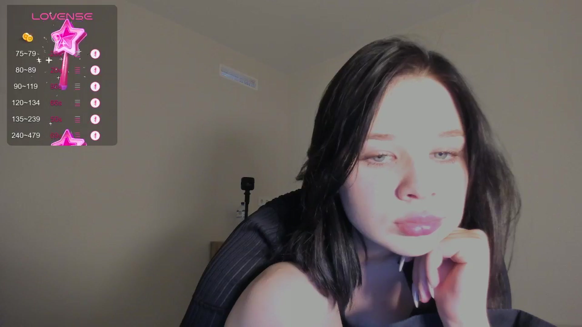Gallery image thumbnail from favorite_lily's myfreecams stream on, 06/22/2024, 12:12 image 17 of 20