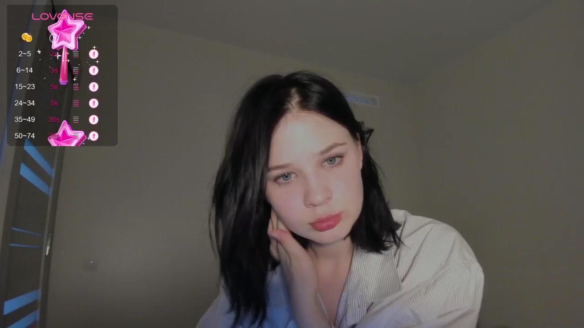 Gallery image thumbnail from favorite_lily's myfreecams stream on, 06/22/2024, 12:37 image 3 of 20