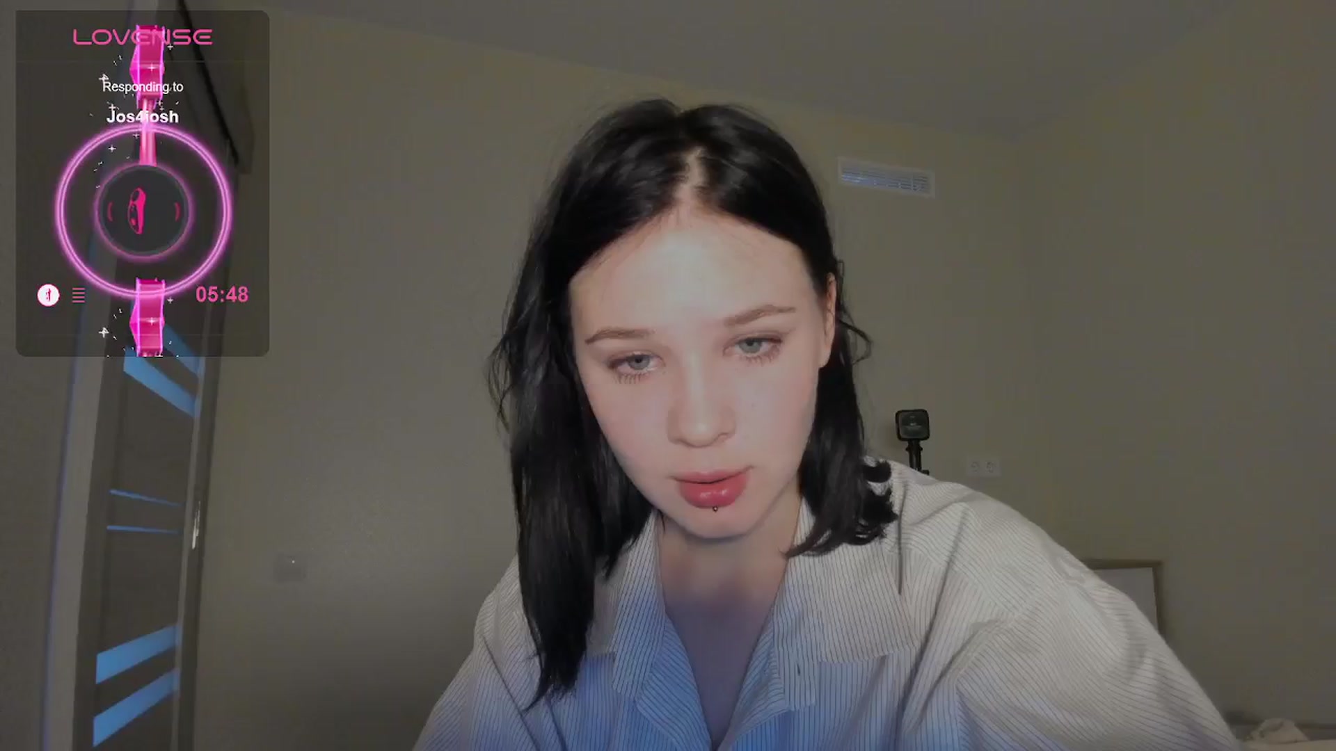 Gallery image thumbnail from favorite_lily's myfreecams stream on, 06/22/2024, 12:37 image 6 of 20