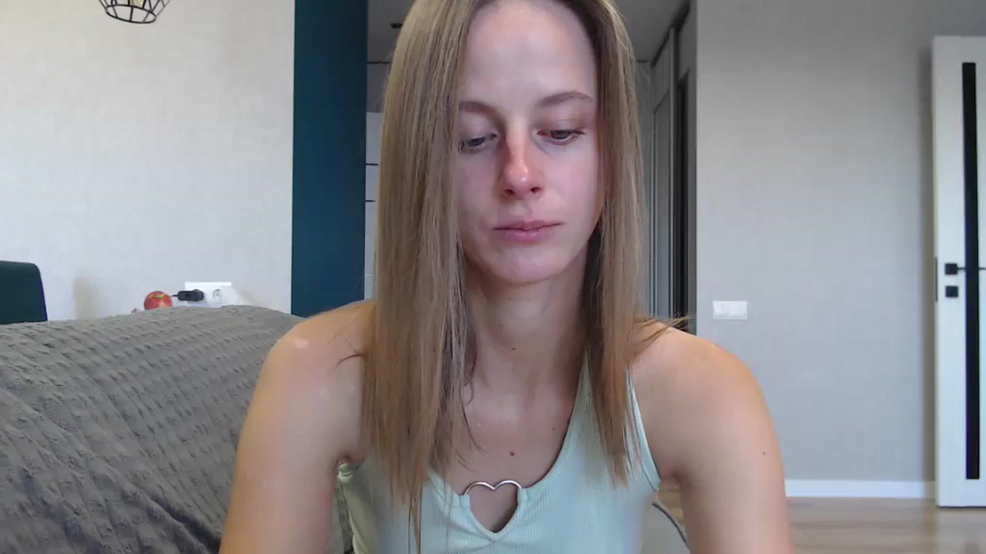 Gallery image thumbnail from favoriteyour's myfreecams stream on, 09/15/2025, 08:07 image 1 of 20