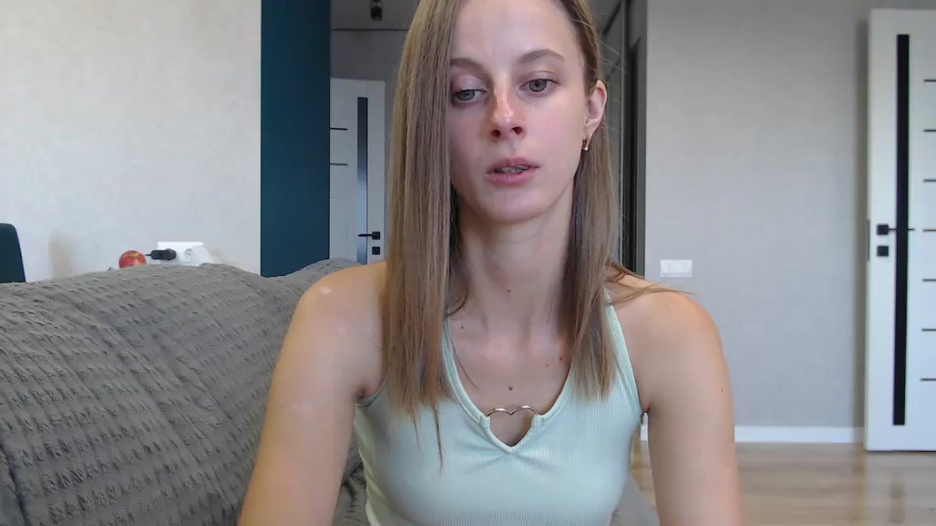 Gallery image thumbnail from favoriteyour's myfreecams stream on, 09/15/2025, 08:36 image 6 of 20
