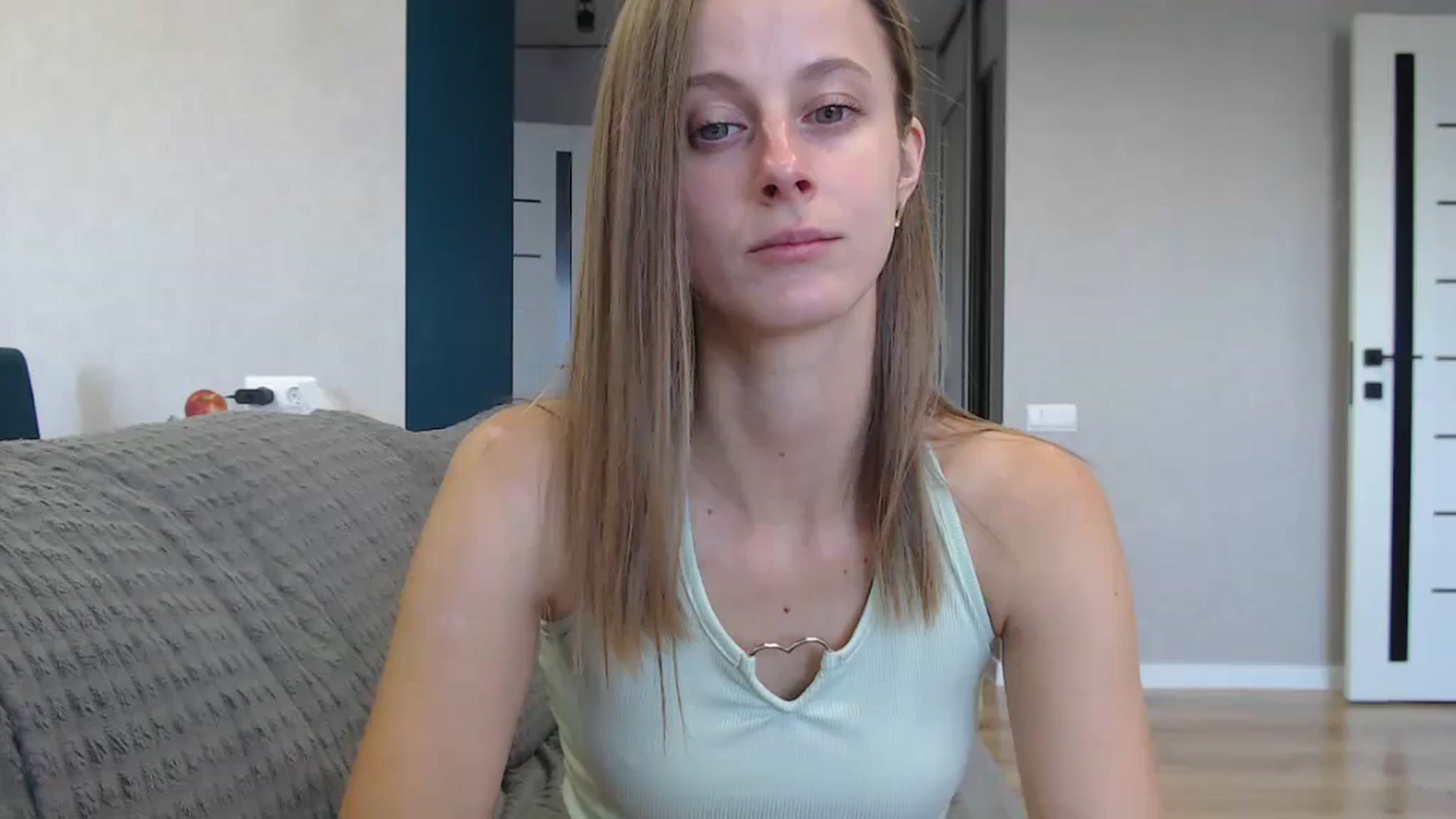 Gallery image thumbnail from favoriteyour's myfreecams stream on, 09/15/2025, 08:36 image 2 of 20