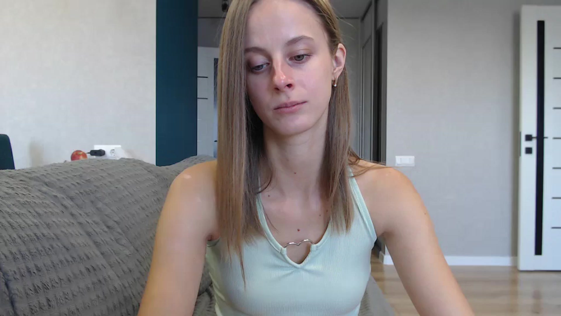 Gallery image thumbnail from favoriteyour's myfreecams stream on, 09/15/2025, 08:36 image 7 of 20