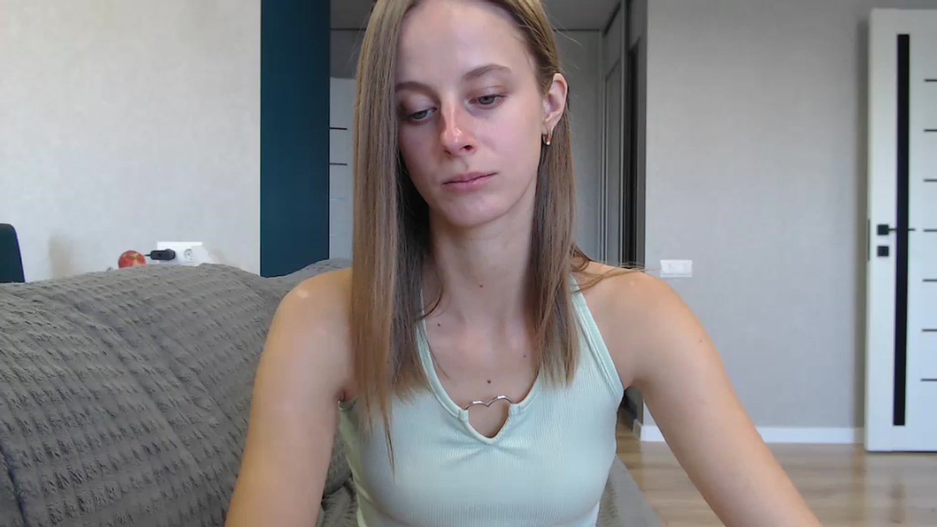Gallery image thumbnail from favoriteyour's myfreecams stream on, 09/15/2025, 08:36 image 8 of 20