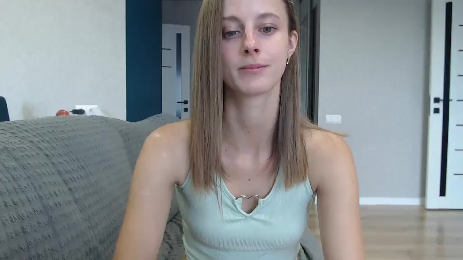 Gallery image thumbnail from favoriteyour's myfreecams stream on, 09/15/2025, 09:31 image 5 of 20