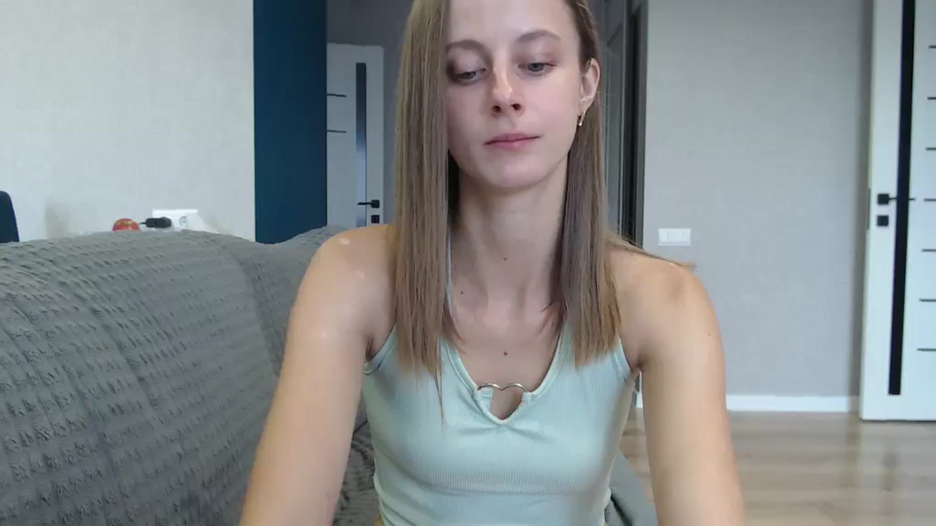 Gallery image thumbnail from favoriteyour's myfreecams stream on, 09/15/2025, 09:31 image 7 of 20