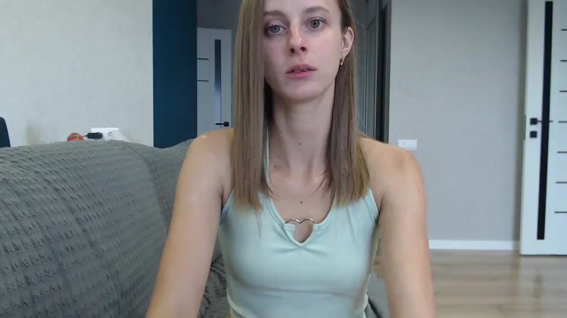 Gallery image thumbnail from favoriteyour's myfreecams stream on, 09/15/2025, 09:31 image 12 of 20