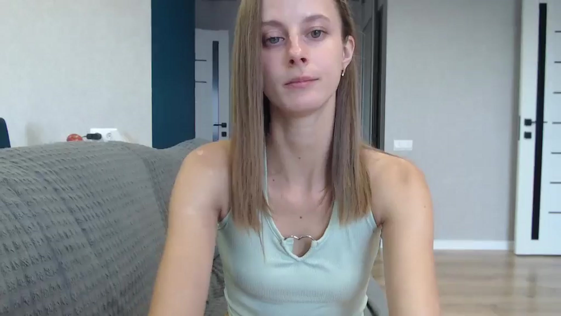 Gallery image thumbnail from favoriteyour's myfreecams stream on, 09/15/2025, 09:31 image 10 of 20