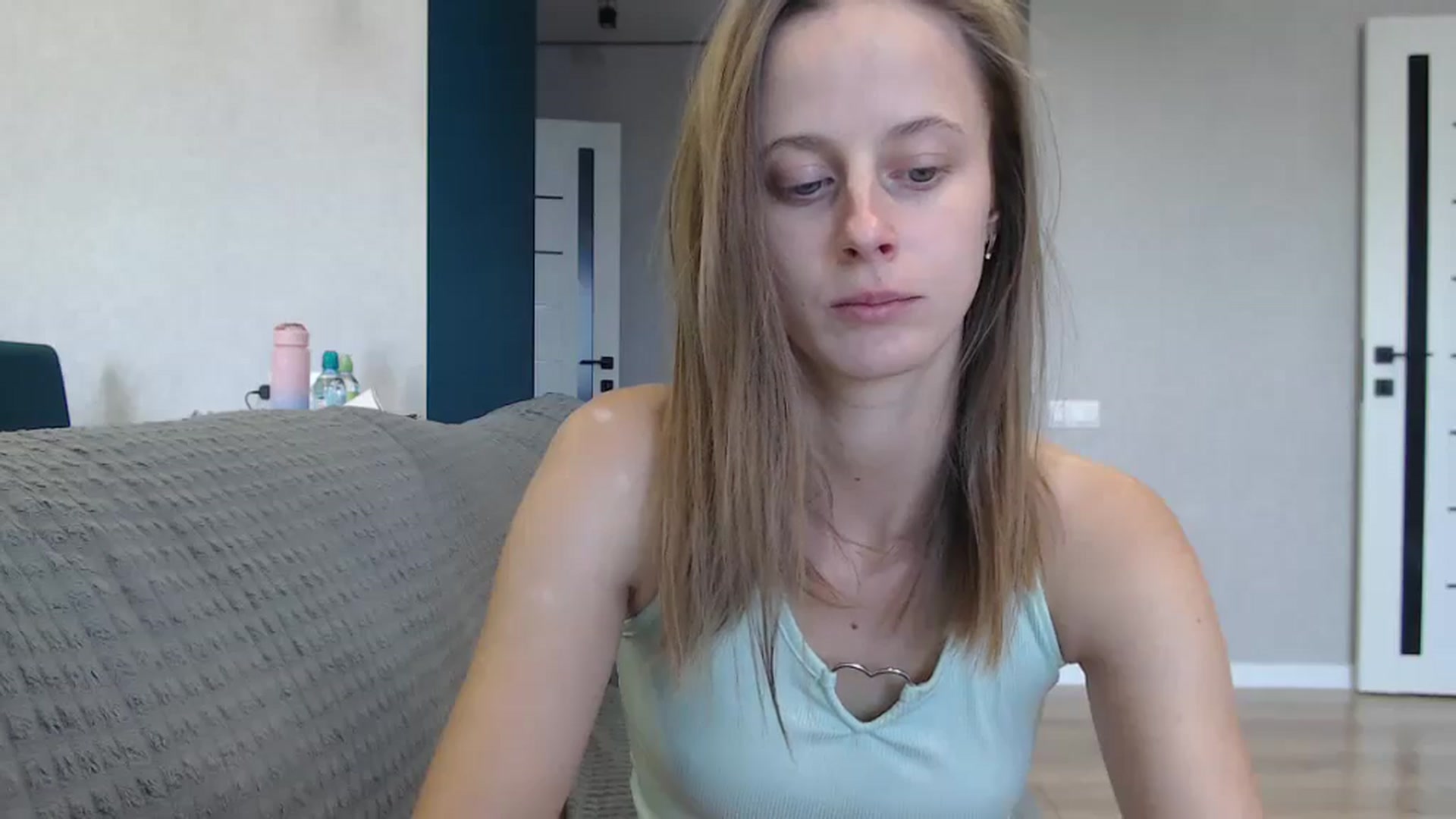 Gallery image thumbnail from favoriteyour's myfreecams stream on, 09/16/2025, 13:10 image 6 of 20