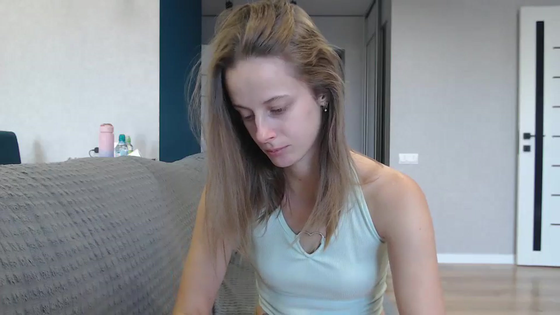 Gallery image thumbnail from favoriteyour's myfreecams stream on, 09/16/2025, 13:10 image 8 of 20