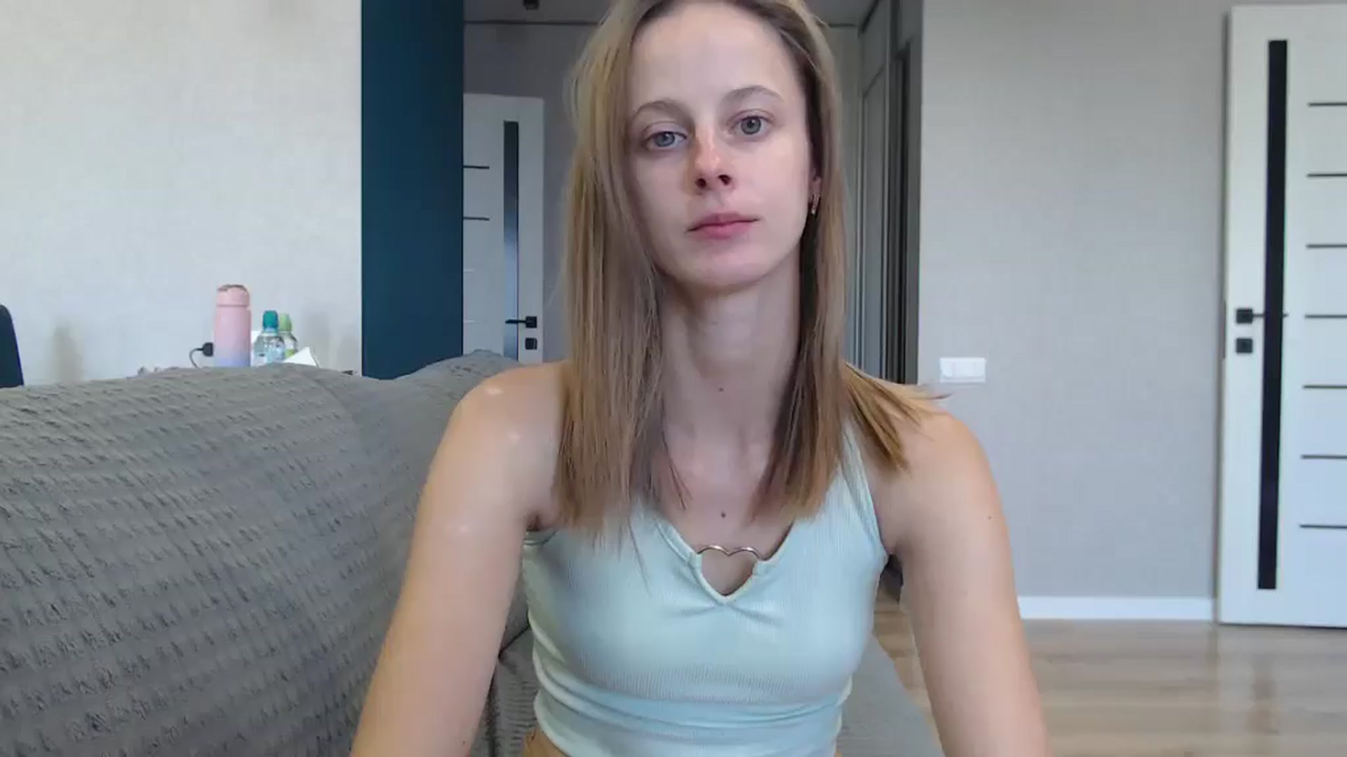 Gallery image thumbnail from favoriteyour's myfreecams stream on, 09/16/2025, 13:10 image 1 of 20