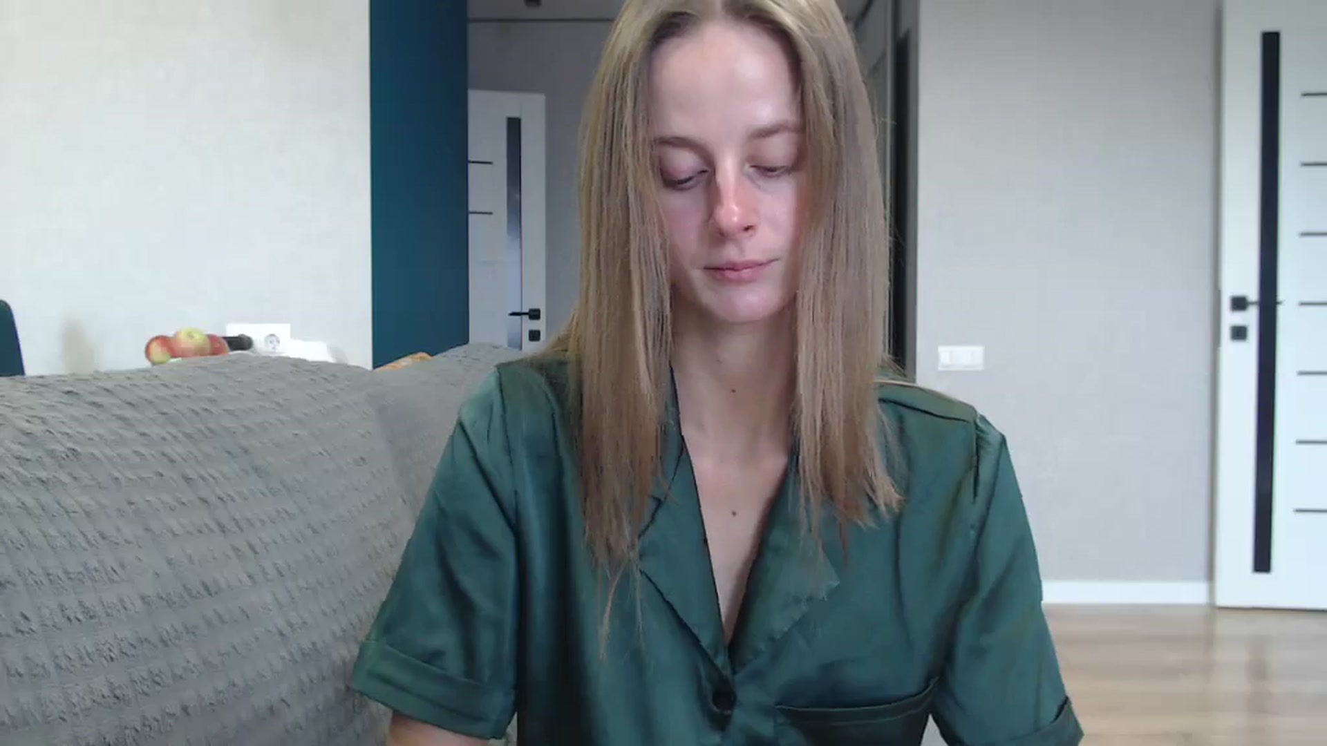 Gallery image thumbnail from favoriteyour's myfreecams stream on, 09/18/2025, 11:57 image 7 of 20