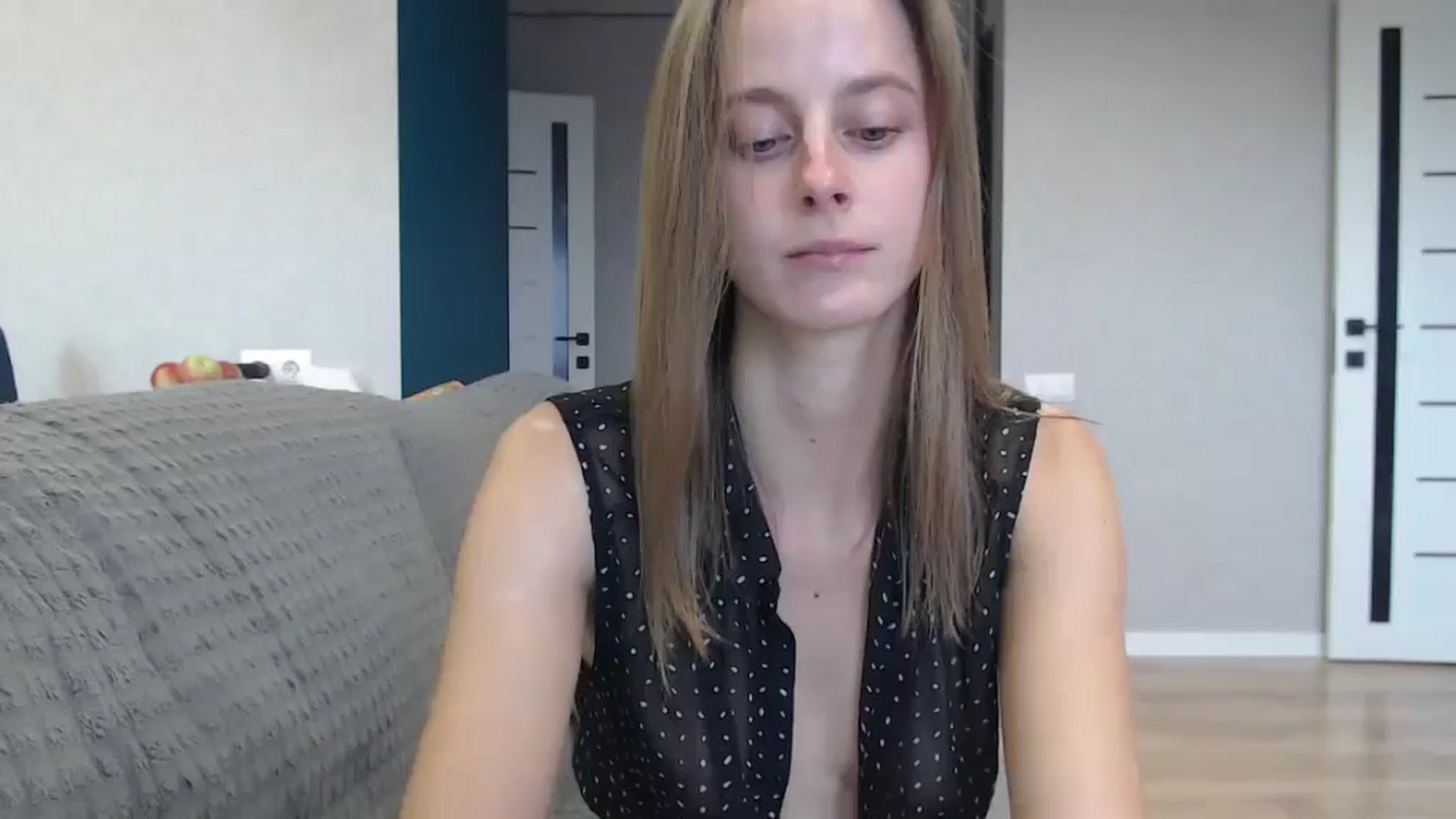 Gallery image thumbnail from favoriteyour's myfreecams stream on, 09/18/2025, 12:56 image 14 of 20
