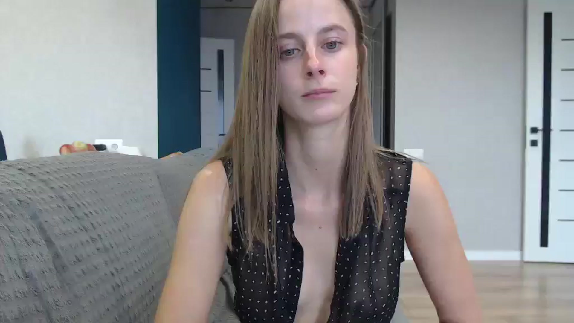 Gallery image thumbnail from favoriteyour's myfreecams stream on, 09/18/2025, 12:56 image 6 of 20