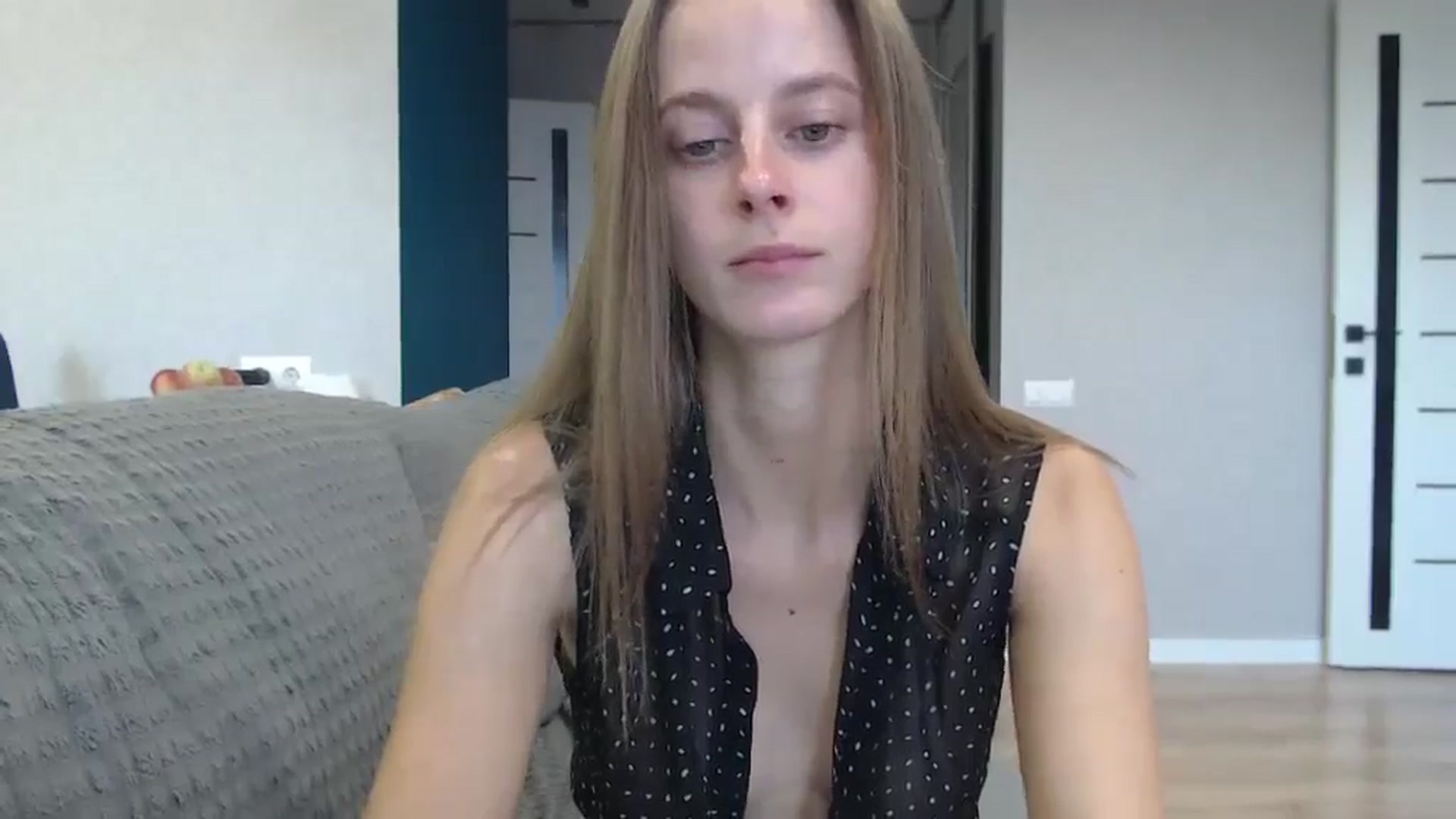 Gallery image thumbnail from favoriteyour's myfreecams stream on, 09/18/2025, 12:56 image 17 of 20