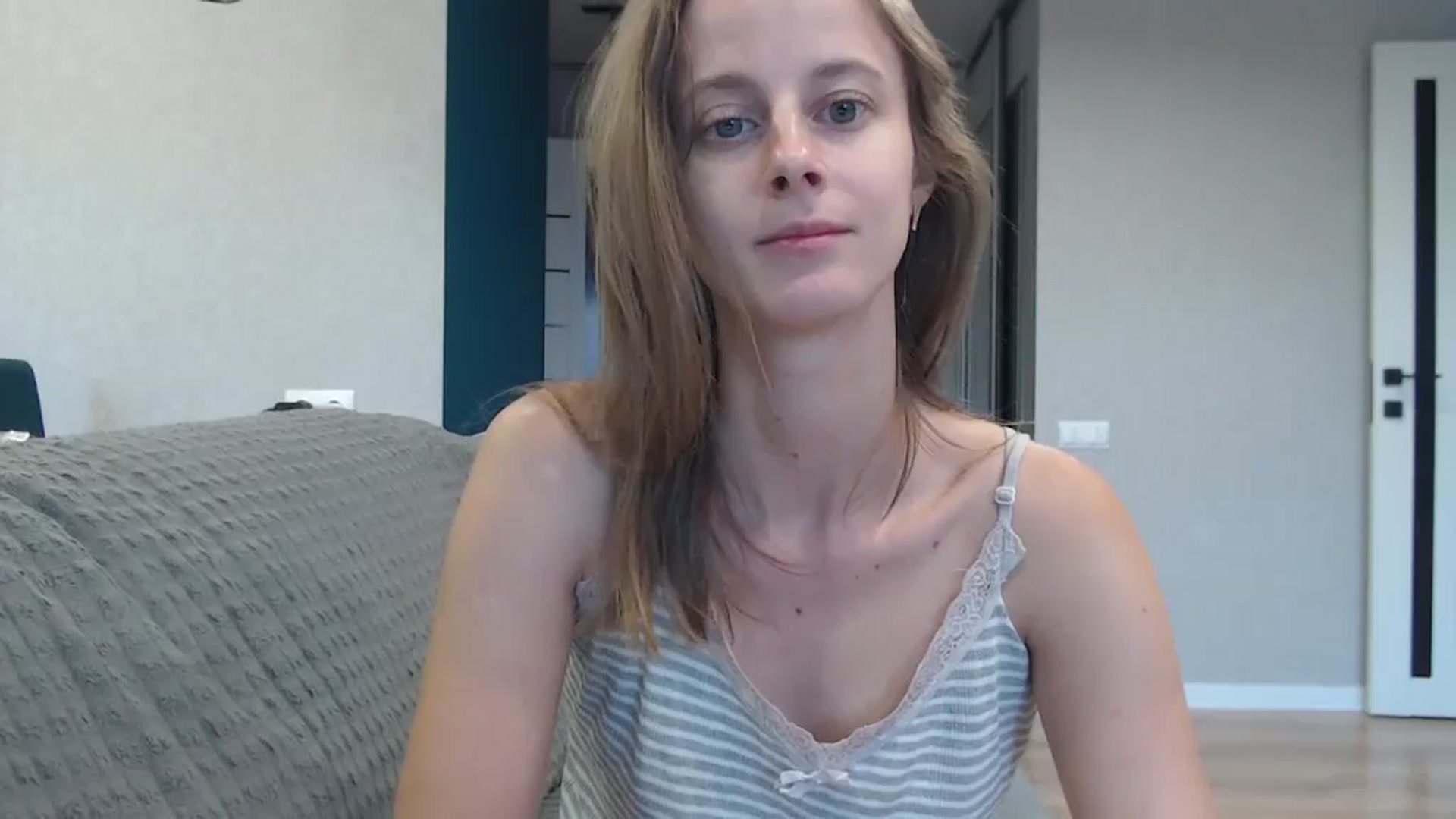 Gallery image thumbnail from favoriteyour's myfreecams stream on, 09/26/2025, 14:09 image 3 of 20